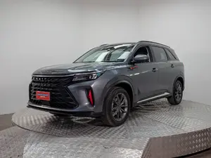 SUV 600