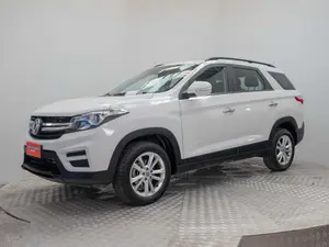 SUV 560