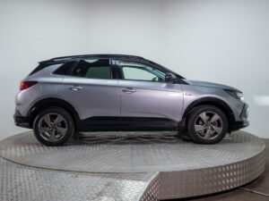 Opel GRANDLAND 2024 usado — vista 8 | Pompeyo Carrasco