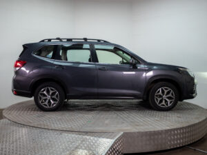 Subaru FORESTER 2023 usado — vista 8 | Pompeyo Carrasco