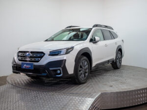 Subaru OUTBACK 2023 usado — transmisión automática | Pompeyo Carrasco