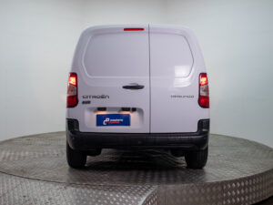 Citroën BERLINGO 2025 usado — furgón | Pompeyo Carrasco
