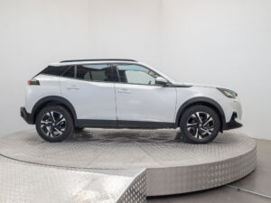 Peugeot 2008 2021 usado — en Autoshopping | Pompeyo Carrasco