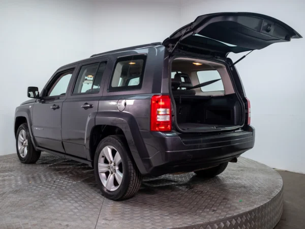 JEEP PATRIOT 2016 usado — Pompeyo Carrasco — foto 10