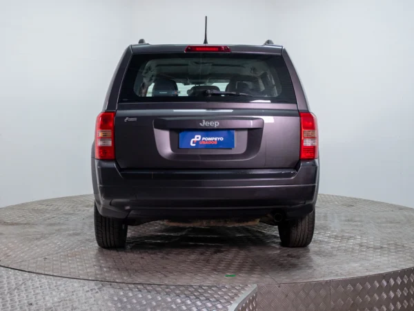 JEEP PATRIOT 2016 usado — Pompeyo Carrasco — foto 6