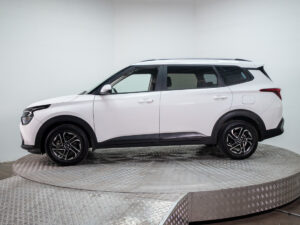 Kia CARENS 2024 usado — bencina | Pompeyo Carrasco