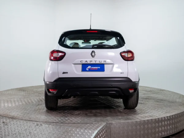 RENAULT CAPTUR 2020 usado — Pompeyo Carrasco — foto 6