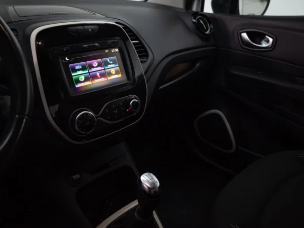 RENAULT CAPTUR 2020 usado — Pompeyo Carrasco — foto 12