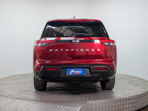 Nissan PATHFINDER 2023 usado — vista 6 | Pompeyo Carrasco