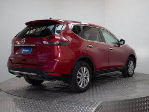 Nissan X-TRAIL 2023 usado — vista 7 | Pompeyo Carrasco
