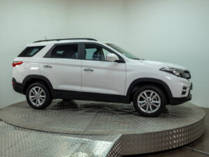 DFSK SUV 560 2023 usado — vista 8 | Pompeyo Carrasco