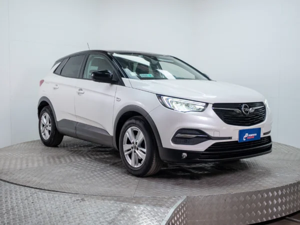 Opel GRANDLAND 2022 usado — Pompeyo Carrasco — foto 9