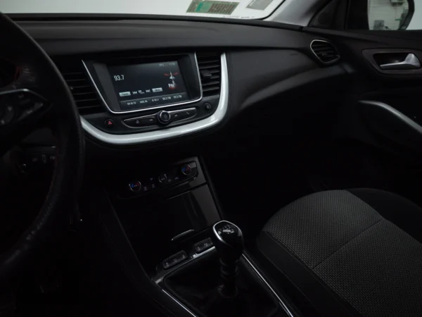 Opel GRANDLAND 2022 usado — Pompeyo Carrasco — foto 12