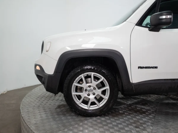 JEEP RENEGADE 2023 usado — Pompeyo Carrasco — foto 2