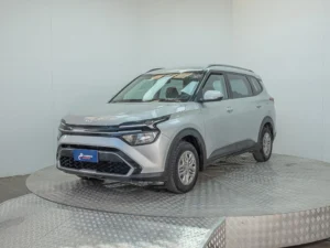 Kia CARENS 2023 usado | Pompeyo Carrasco