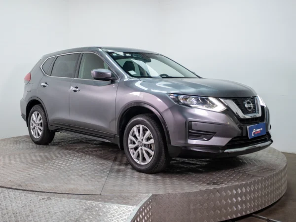 NISSAN X-TRAIL 2023 usado — Pompeyo Carrasco — foto 1