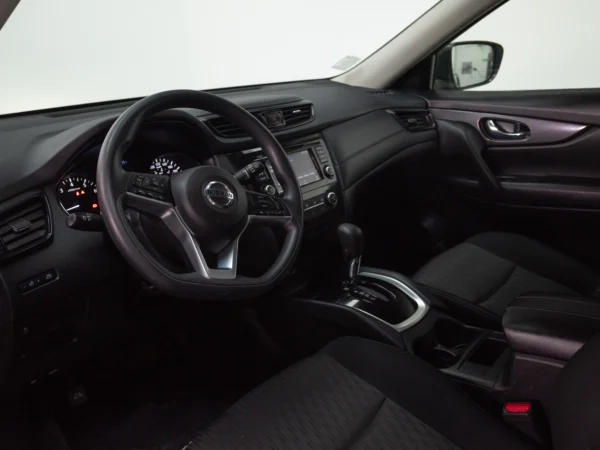 NISSAN X-TRAIL 2023 usado — Pompeyo Carrasco — foto 13