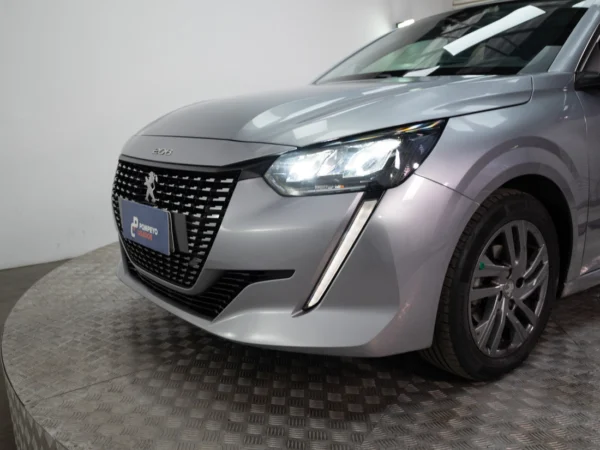 Peugeot 208 2023 usado — Pompeyo Carrasco — foto 18