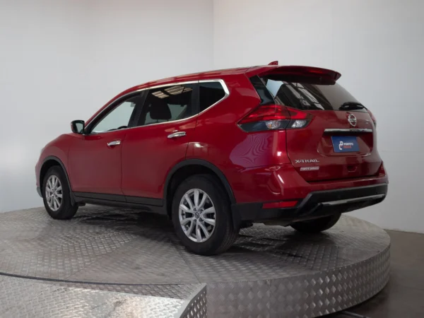 NISSAN X-TRAIL 2023 usado — Pompeyo Carrasco — foto 5