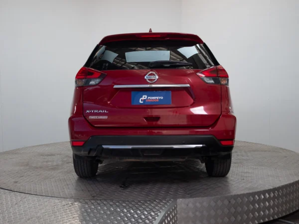 NISSAN X-TRAIL 2023 usado — Pompeyo Carrasco — foto 6