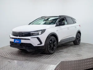 Fotografía de Opel GRANDLAND 2023