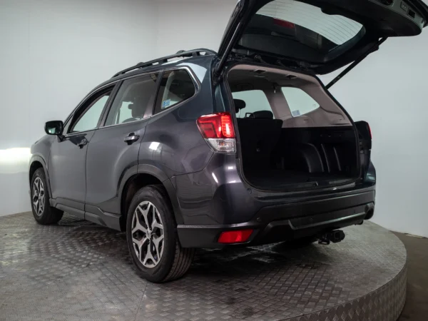 Subaru FORESTER 2023 usado — Pompeyo Carrasco — foto 10
