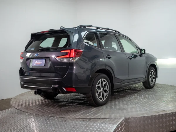 Subaru FORESTER 2023 usado — Pompeyo Carrasco — foto 7