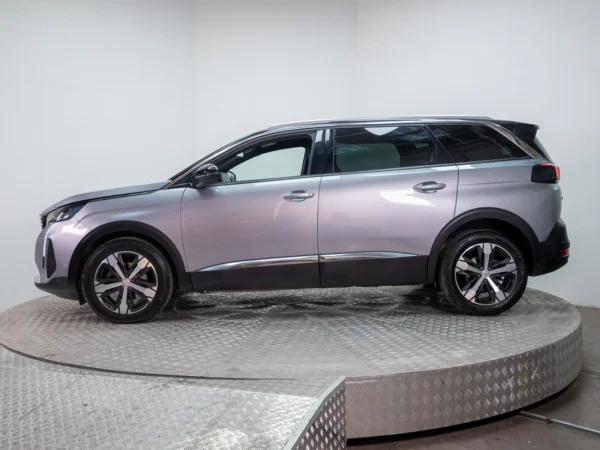 Peugeot 5008 2023 usado — Pompeyo Carrasco — foto 4