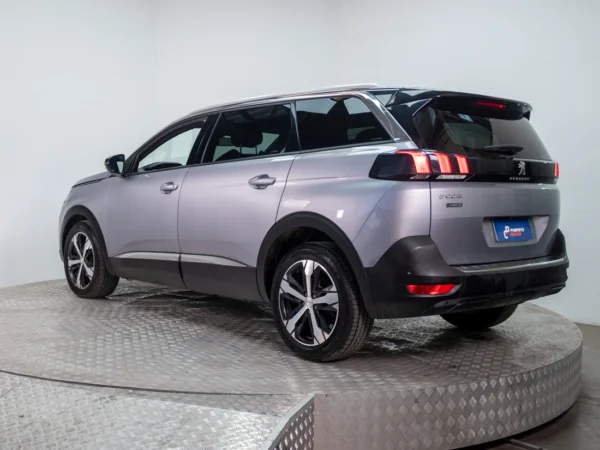 Peugeot 5008 2023 usado — Pompeyo Carrasco — foto 5
