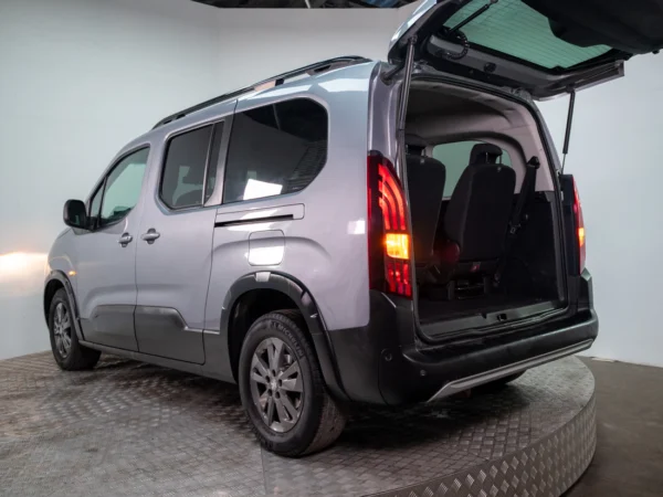 Peugeot RIFTER 2023 usado — Pompeyo Carrasco — foto 8