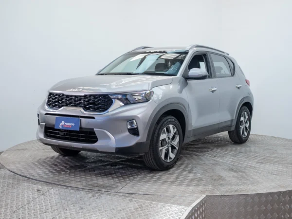 Kia SONET 2023 usado — Pompeyo Carrasco — foto 3