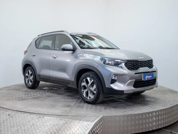 Kia SONET 2023 usado — Pompeyo Carrasco — foto 9