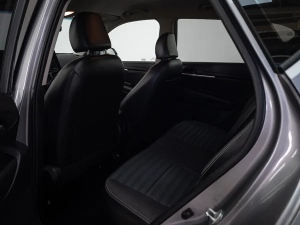 Kia SONET 2023 usado — Pompeyo Carrasco — foto 14
