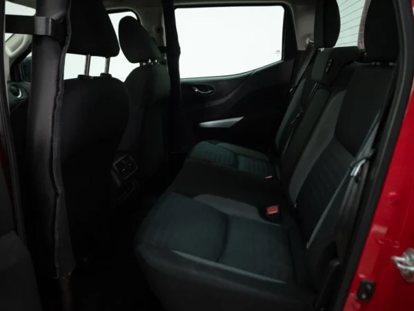 NISSAN NAVARA 2024 usado — Pompeyo Carrasco — foto 14