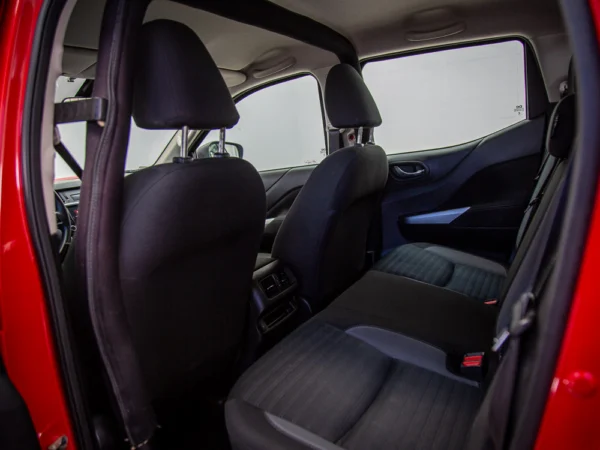 NISSAN NAVARA 2024 usado — Pompeyo Carrasco — foto 13