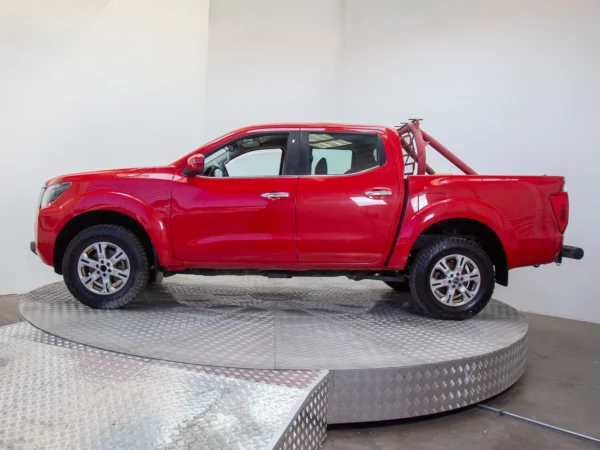 NISSAN NAVARA 2024 usado — Pompeyo Carrasco — foto 3