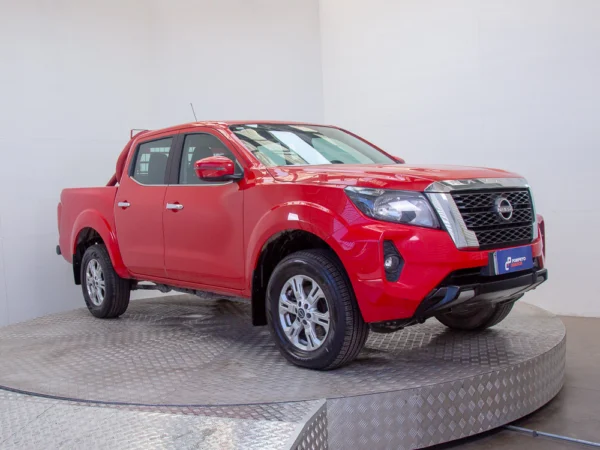 NISSAN NAVARA 2024 usado — Pompeyo Carrasco — foto 5