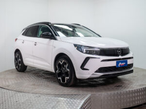 Opel NEW GRANDLAND 2024 usado — vista 9 | Pompeyo Carrasco