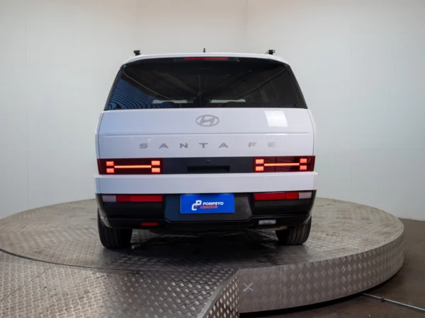 HYUNDAI SANTA FE 2024 usado — Pompeyo Carrasco — foto 6