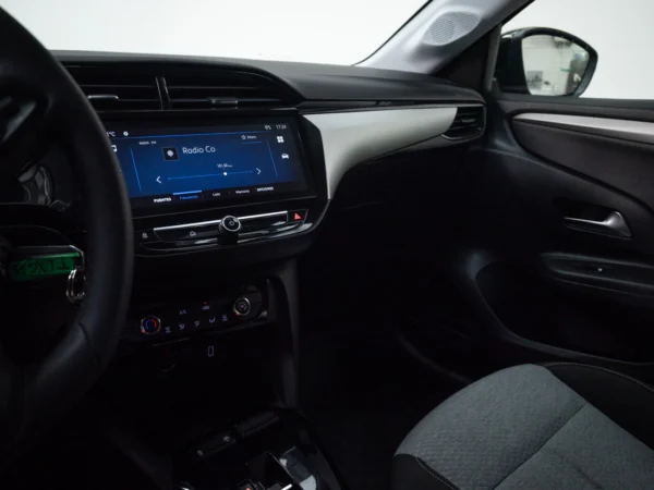 Opel CORSA 2024 usado — Pompeyo Carrasco — foto 12