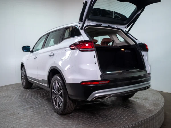 Geely AZKARRA 2024 usado — Pompeyo Carrasco — foto 10
