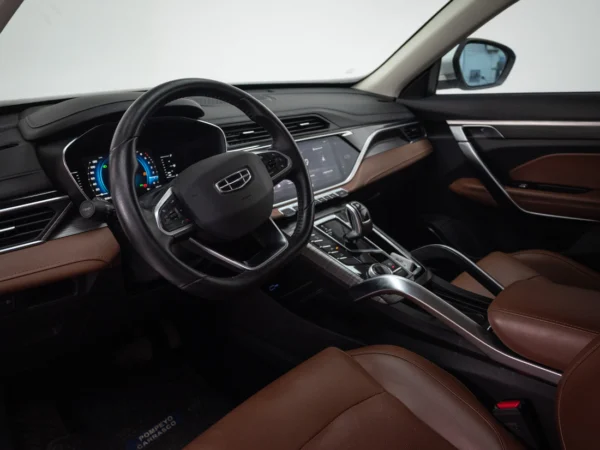 Geely AZKARRA 2024 usado — Pompeyo Carrasco — foto 11