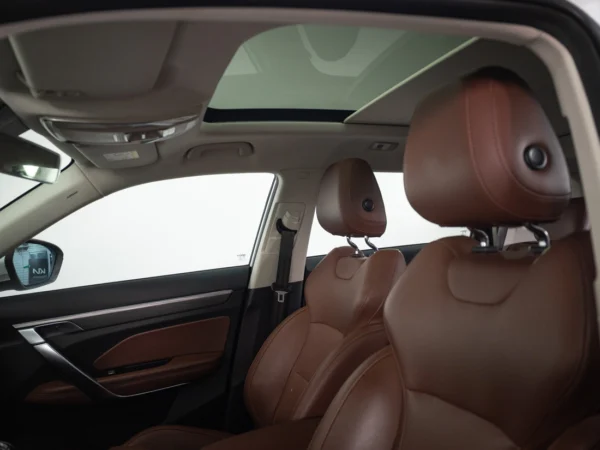 Geely AZKARRA 2024 usado — Pompeyo Carrasco — foto 14
