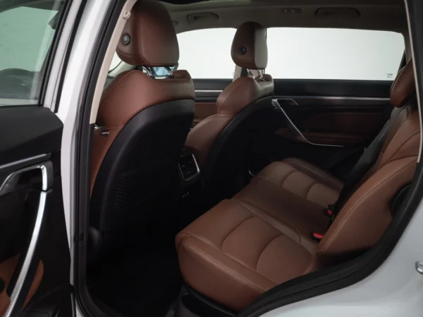 Geely AZKARRA 2024 usado — Pompeyo Carrasco — foto 15