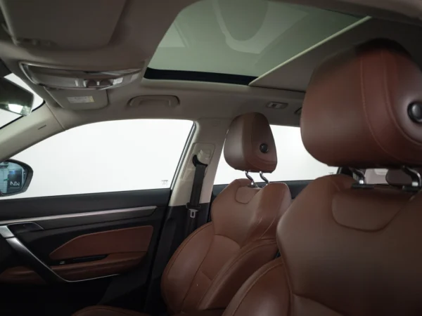 Geely AZKARRA 2024 usado — Pompeyo Carrasco — foto 18