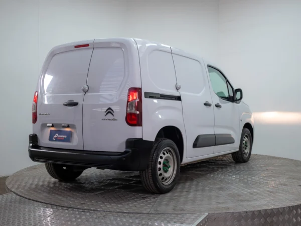 Citroën BERLINGO 2025 usado — Pompeyo Carrasco — foto 7