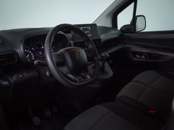 Citroën BERLINGO 2025 usado — Pompeyo Carrasco — foto 11
