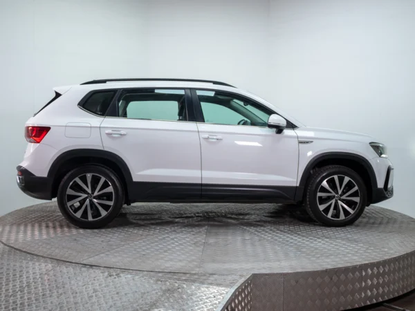 VOLKSWAGEN TAOS 2025 usado — Pompeyo Carrasco — foto 8
