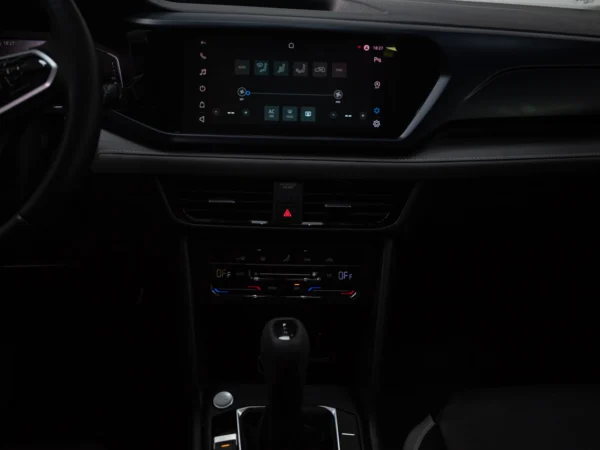 VOLKSWAGEN TAOS 2025 usado — Pompeyo Carrasco — foto 16