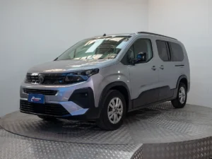 Fotografía de Peugeot RIFTER 2025